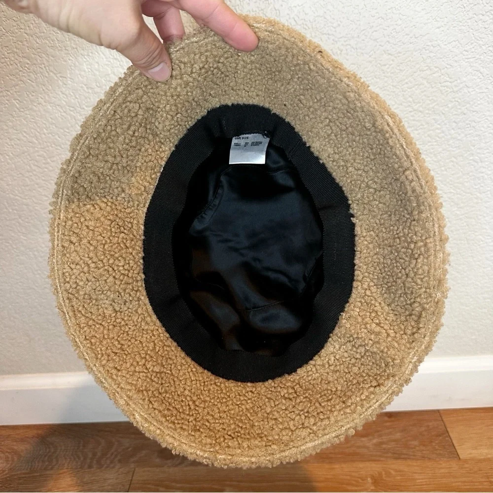 Uniqlo Women's Faux-Sherling Bucket Hat, OS